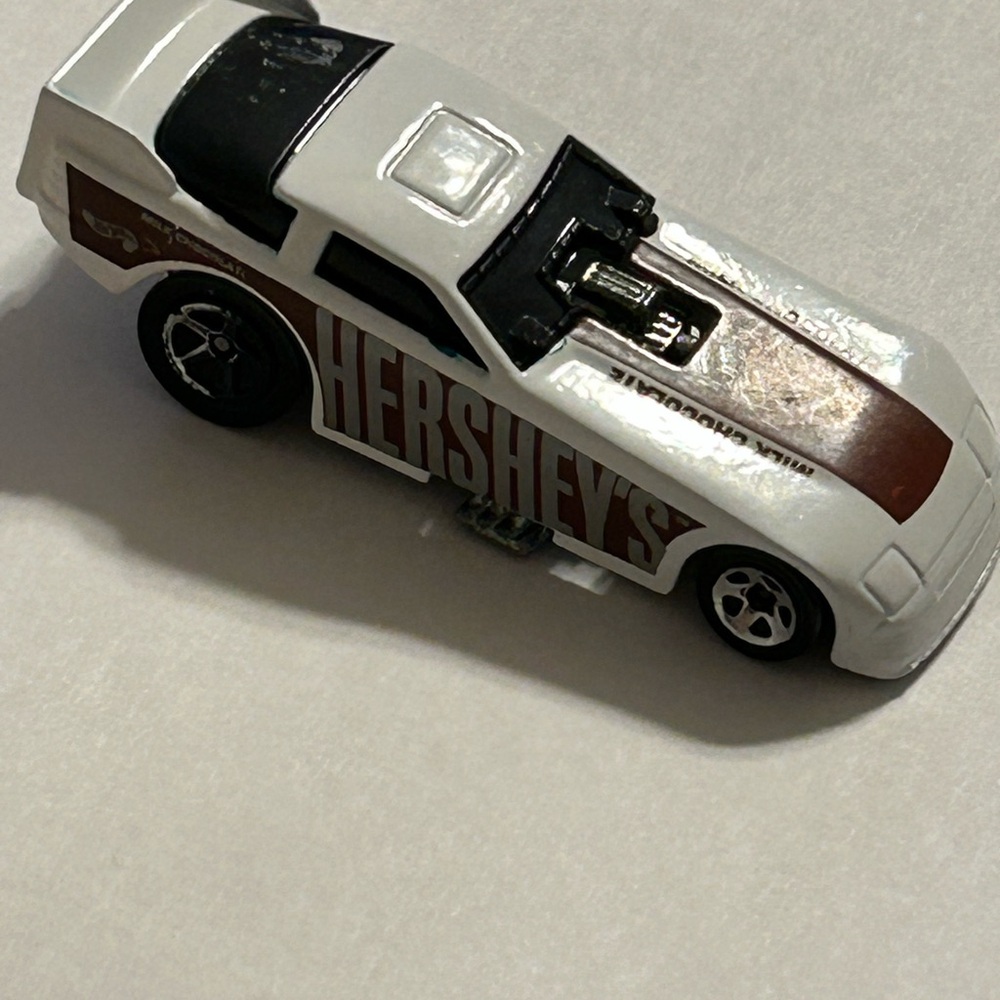 1998 Hot Wheels - Sugar Rush Series  Funny Car - Hershey's